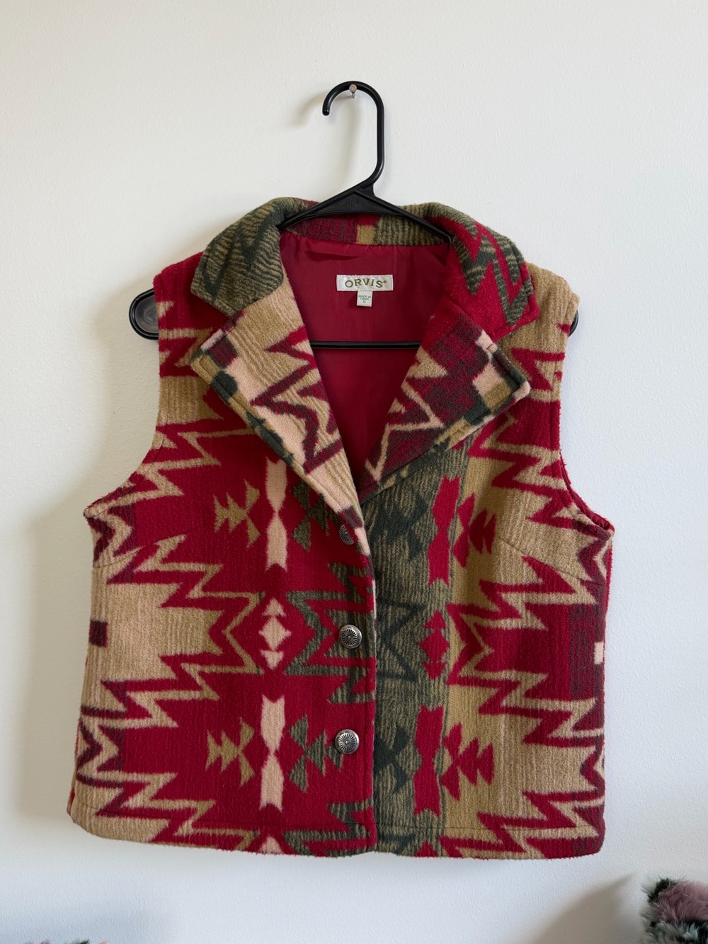 VINTAGE ORVIS SOUTHWESTERN + SILVER TONED BUTTON DOWN VEST
